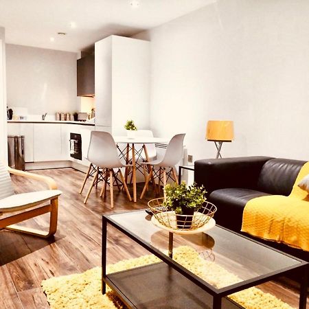 Arcadia Modern ✪ Comfort - City Center ✪ Apartment เบอร์มิงแฮม ภายนอก รูปภาพ